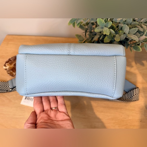 London Fog Janice Denim Blue Multi Pocket Crossbody NWT 100th Anniv - Picture 7 of 9